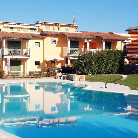 Paradiso Lux Апартаменты Лацизе