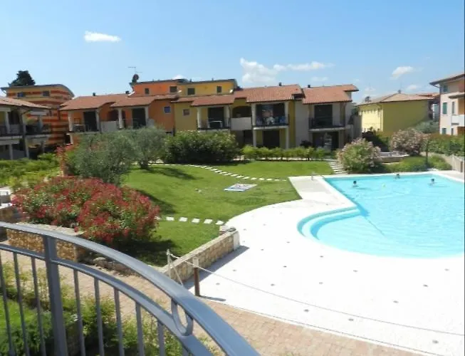 Paradiso Lux Appartement *