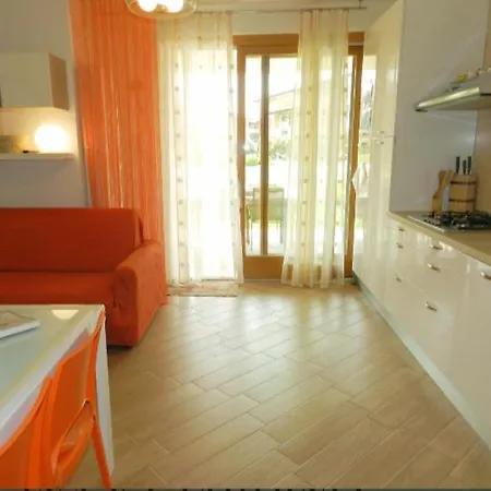 Paradiso Lux Apartamento *